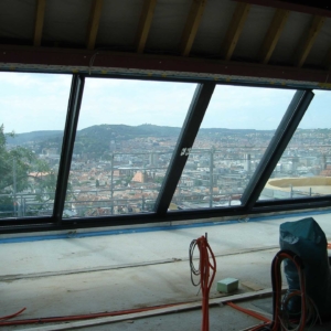 Panorama Dachschiebefenster in Stuttgart (Objekt 1071). 4-teiliges Panorama Dachschiebefenster in Stuttgart (876 x 330 cm)