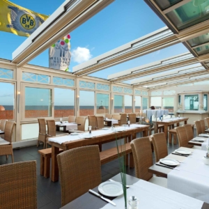 Gastraumwintergarten mit OpenAir Shiebedach auf Norderney (Objek. Objekt 1041 - 4-teiliges OpenAir Schiebedach in Gastraumwintergarten integiert mit ein Gr&ouml;&szlig;e von 12 x 6 Metern