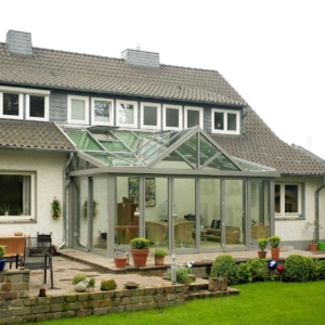 Objekt 998 - Wintergarten in Bonn - Pultdach mit integriertem Satteldach